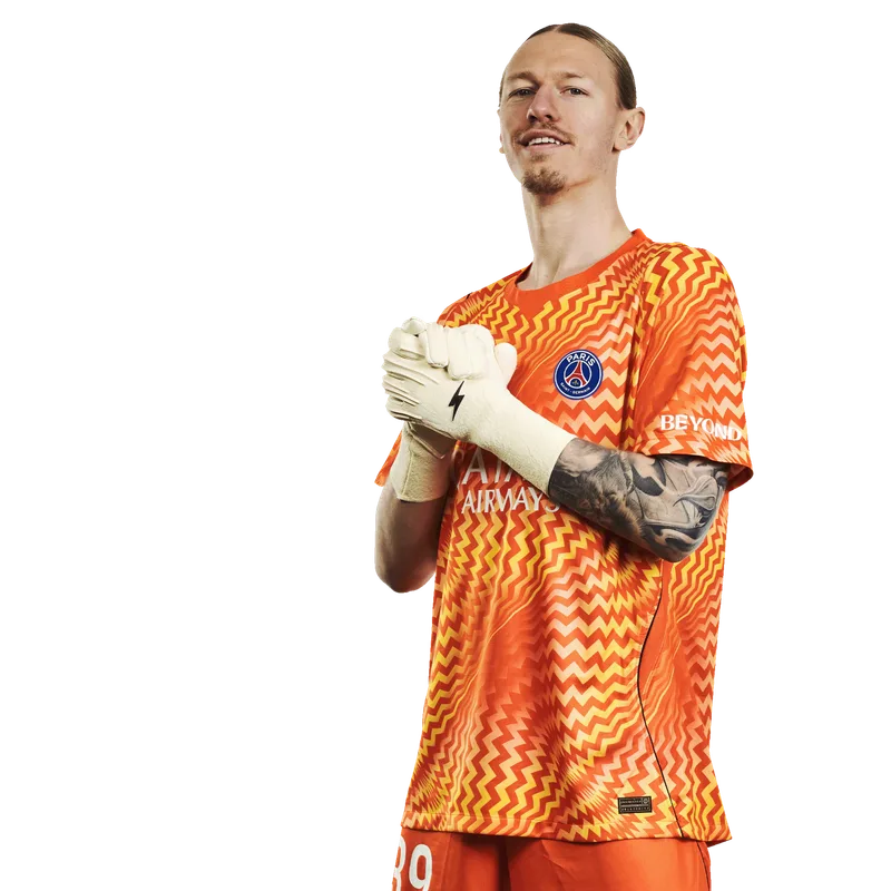 M. Safonov, Gardien du Paris Saint-Germain