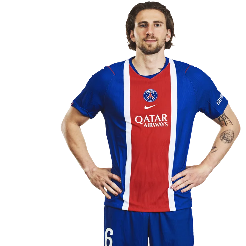I. Zabarnyi, Défenseur du Paris Saint-Germain