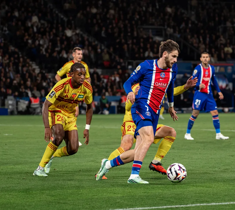 Kvaratskhelia en action contre Le Mans